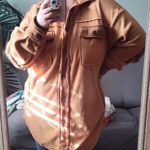 Everyday Chic Boutique Fleece Shacket Women Size L Brown Pockets Fall Casual